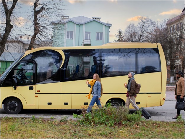 Exploring the Cotswolds in Style: Your Ultimate Guide to Minibus Cab Hire